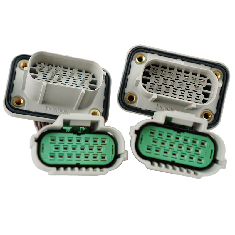 Low-voltage wiring harness for battery packs